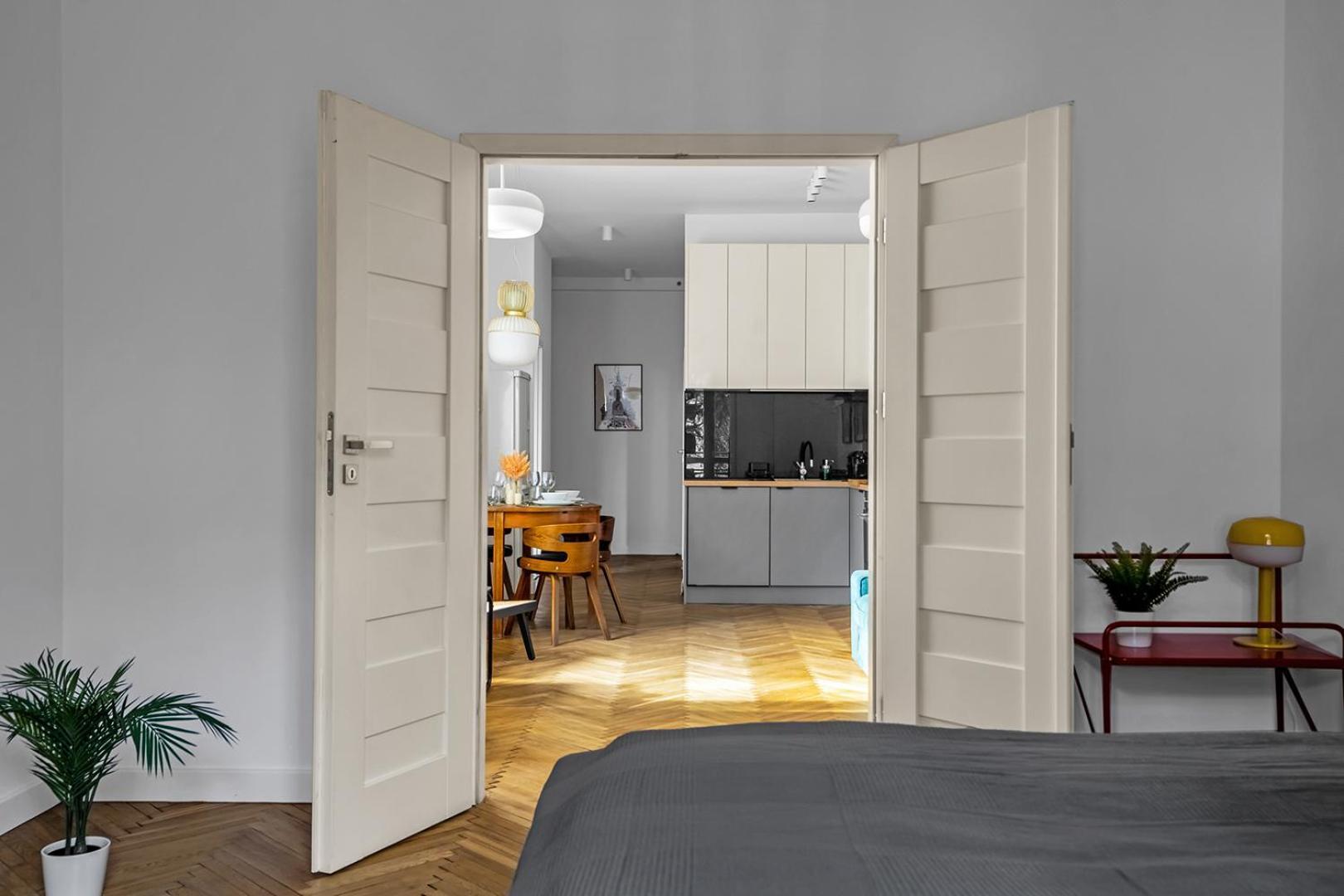 Apartament Near River - 58m2, Metro, Balcony Warszawa